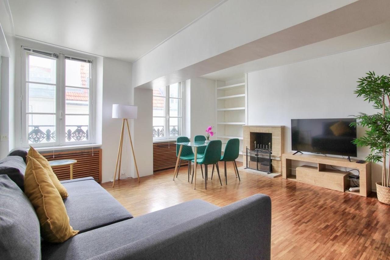 باريس 3 Bedrooms Le Marais Beauregard المظهر الخارجي الصورة